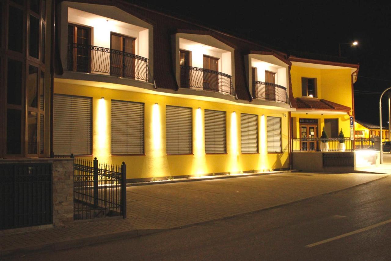 Apartman Richelieu Bardejov Extérieur photo